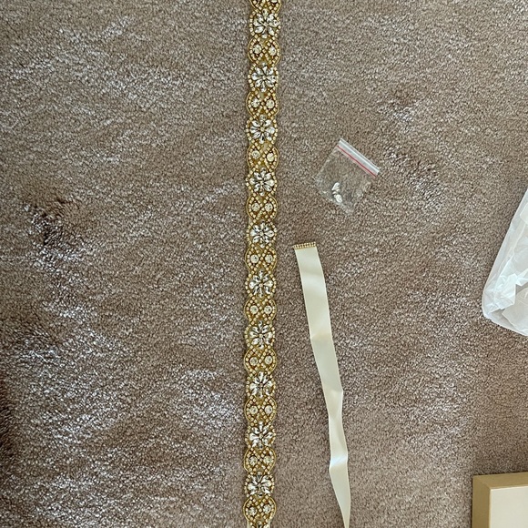 Belt - Picture 2 of 3